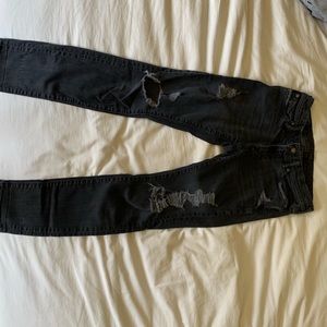 Abercrombie & Fitch Black Men’s Ripped Skinny Jean